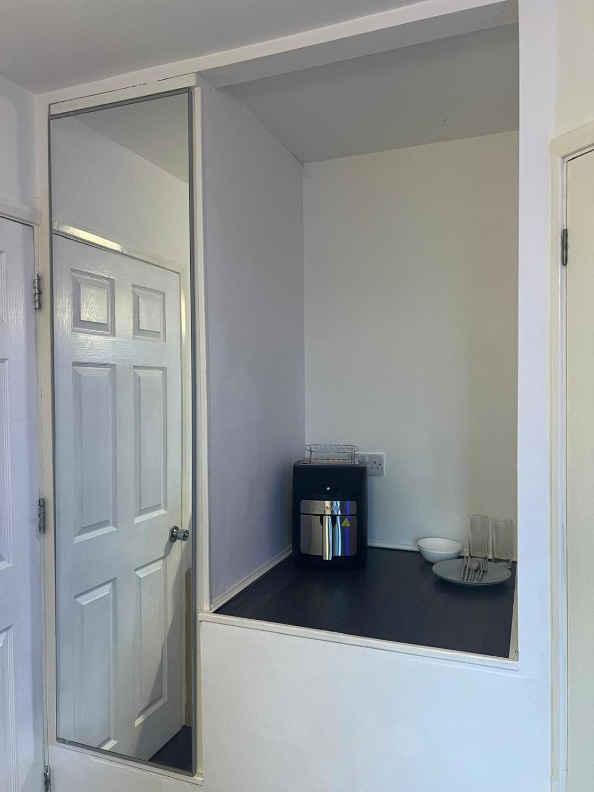 Deluxe Ensuite Double Room With Ensuite Coventry Eksteriør billede